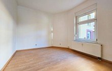 Zimmer Relaxen Sie auf Ihrer Sonnenterrasse mit Blick in den Garten