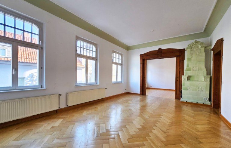Wohnzimmer K�then (Anhalt) - K�then Etagenwohnung Stilvolles Wohnen im Herzen der K�thener Innenstadt - Altbaucharme trifft Wohnkomfort