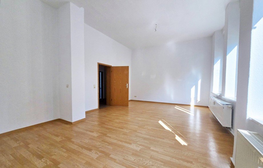 Wohnzimmer Erdgeschosswohnung K�then (Anhalt)