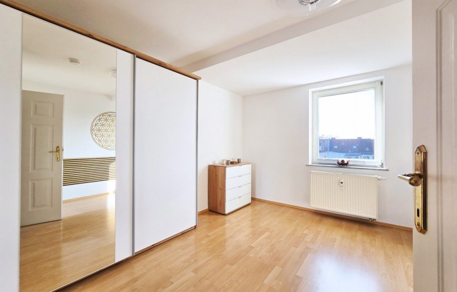 Schlafzimmer Dachgeschosswohnung K�then (Anhalt)