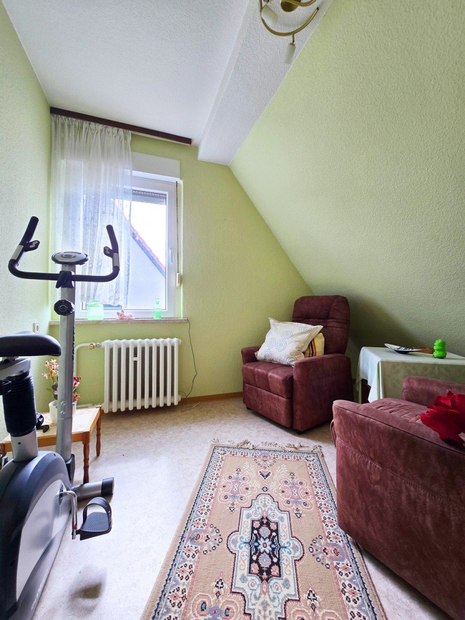 Zimmer I OG Einfamilienhaus Gro� Rosenburg