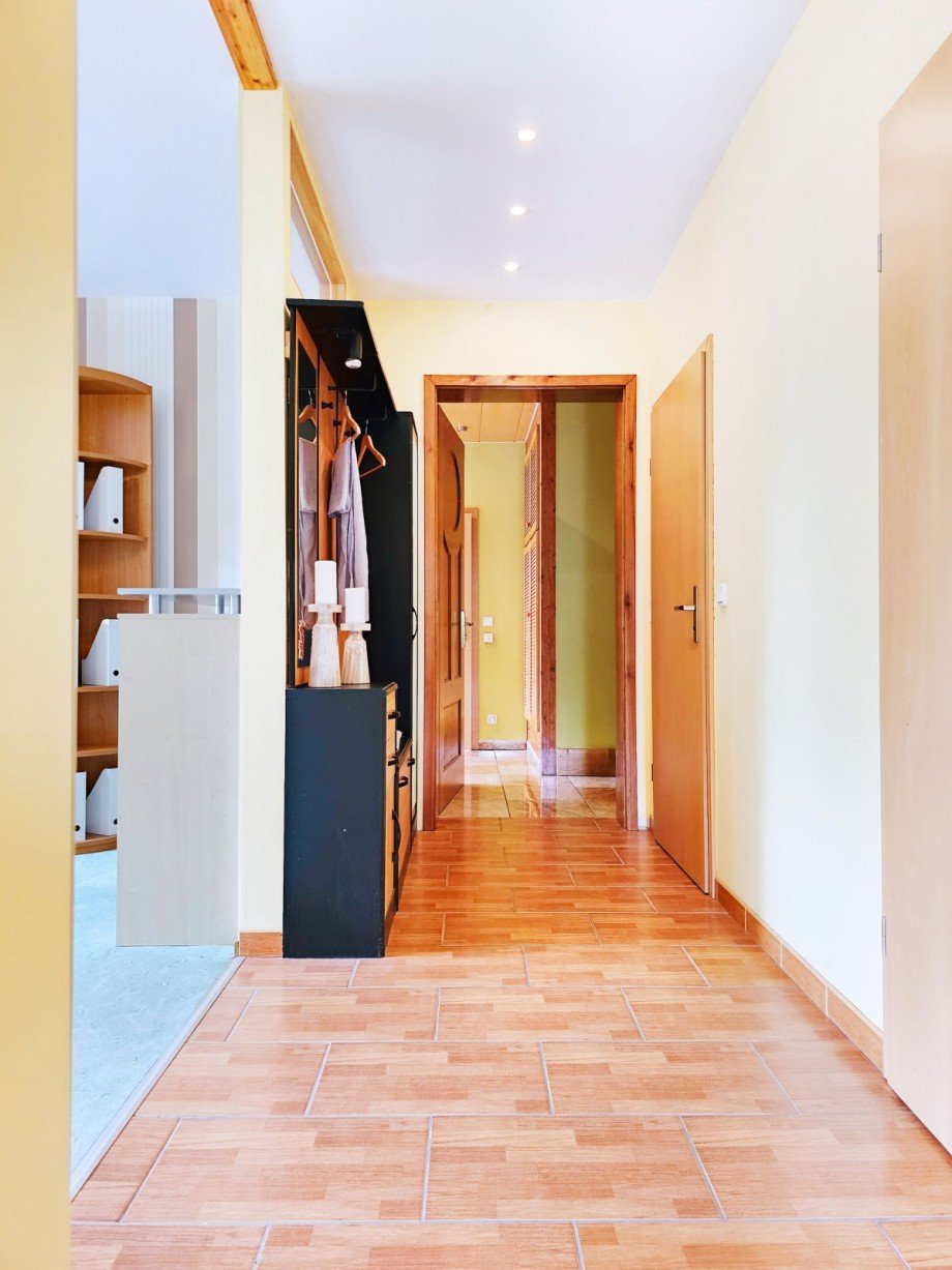 Kleiner Flur - Obergeschoss Einfamilienhaus Wettin-L�bej�n