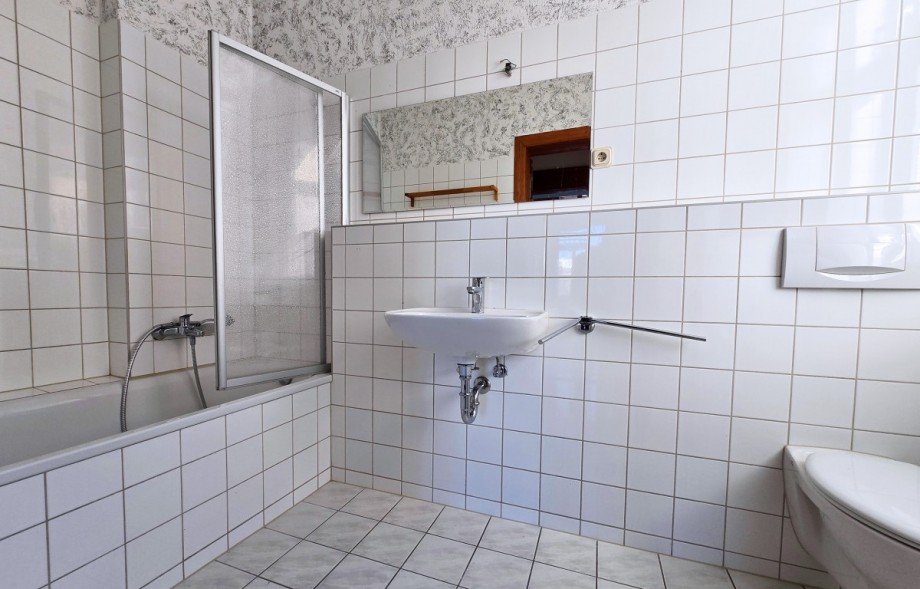 Badezimmer Etagenwohnung K�then (Anhalt)