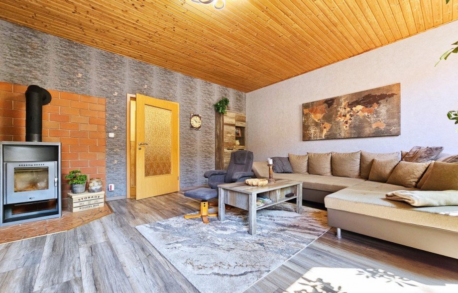 Wohnzimmer OG Mehrfamilienhaus K�then (Anhalt)
