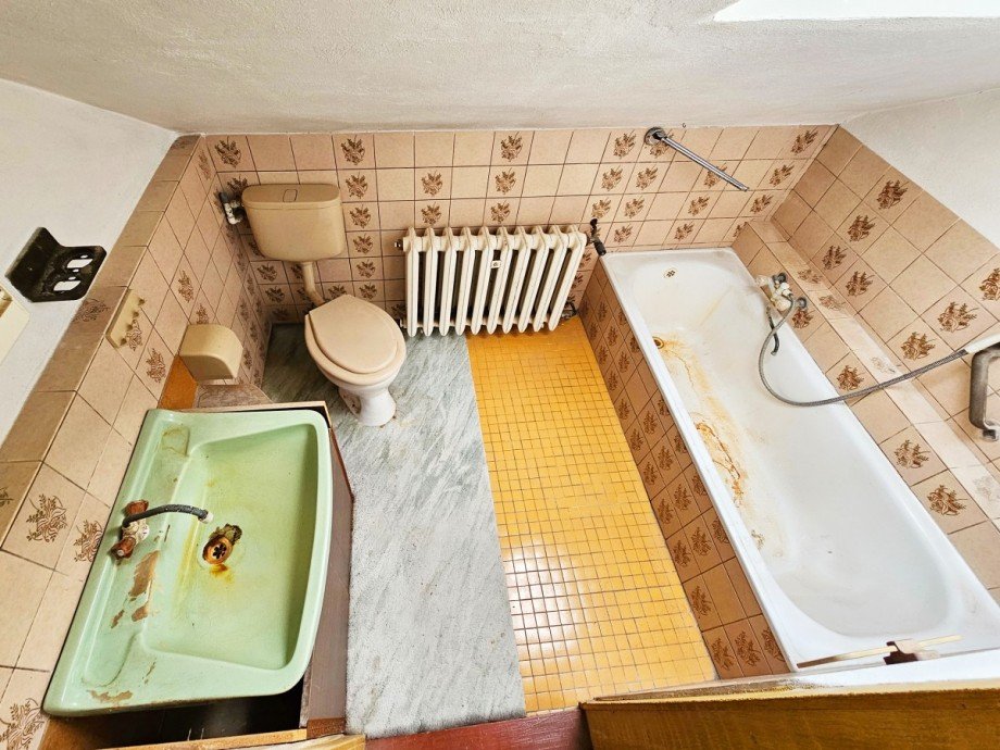 Badezimmer OG Einfamilienhaus G�rzig