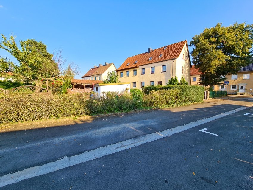Seitenansicht Doppelhaush�lfte K�then (Anhalt)