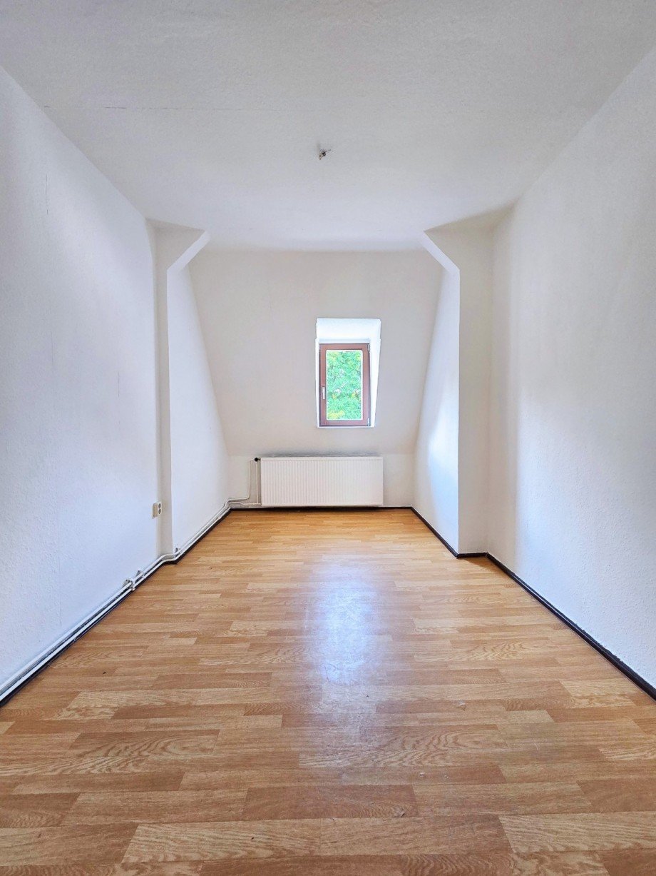 Wohnung DG Mehrfamilienhaus K�then (Anhalt)