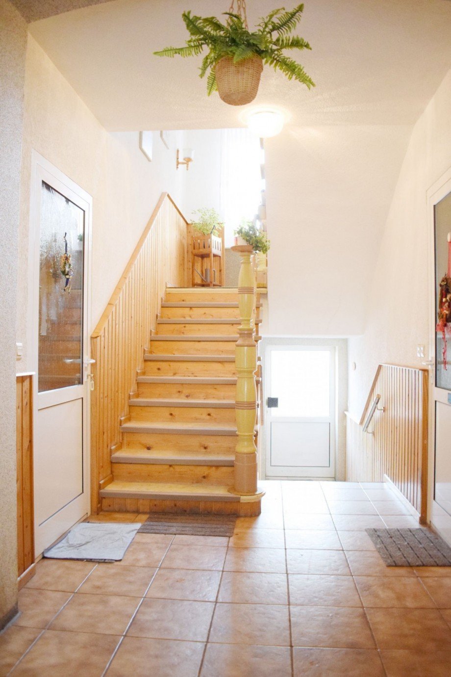Treppenhaus EG Mehrfamilienhaus K�then (Anhalt)