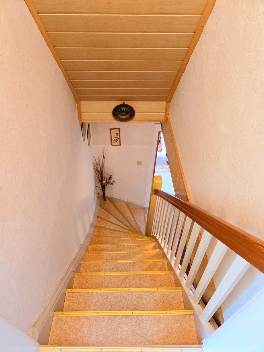 Treppe ins EG Einfamilienhaus Gro� Rosenburg