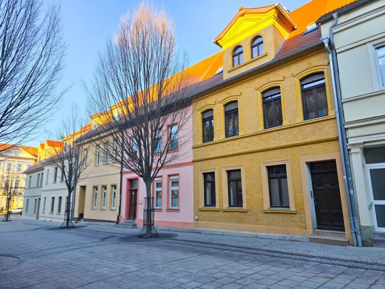 Au�enansicht K�then (Anhalt) - K�then Erdgeschosswohnung Stilvolle Atmosph�re - 2-Zimmer mit Terrasse und Einbauk�che