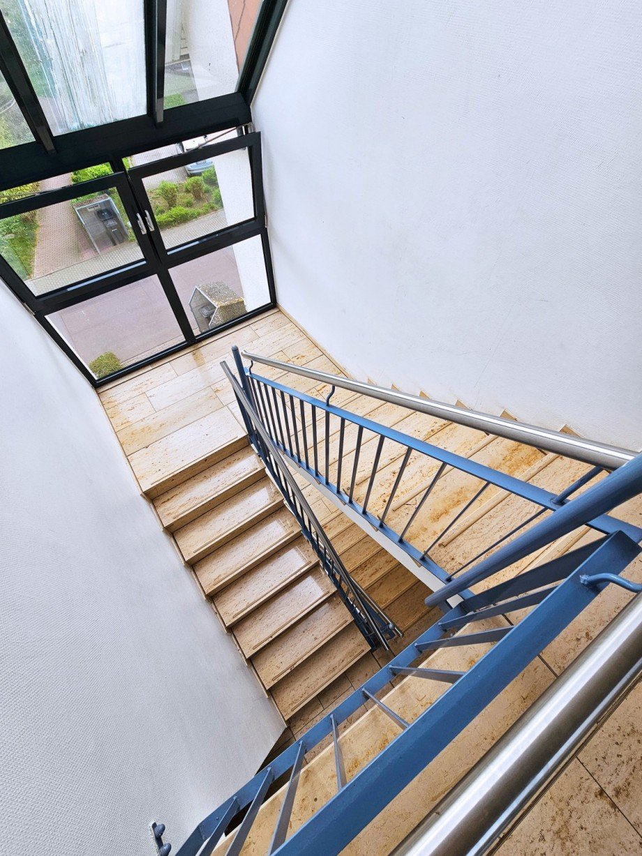 Treppenhaus Dachgeschosswohnung K�then (Anhalt)